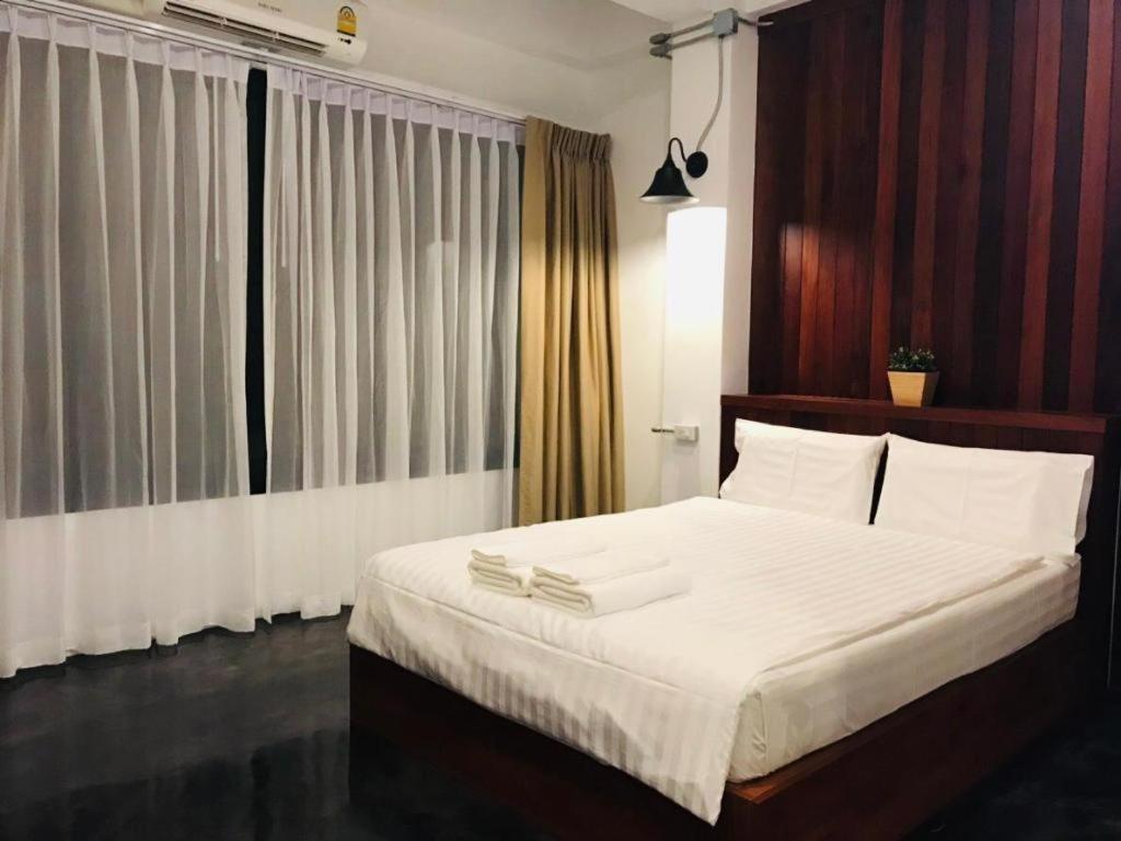 Joy Hotel Прачуап Кири Кан Екстериор снимка
